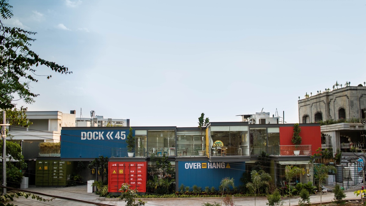 印度海得拉巴Dock 45集裝箱夜店